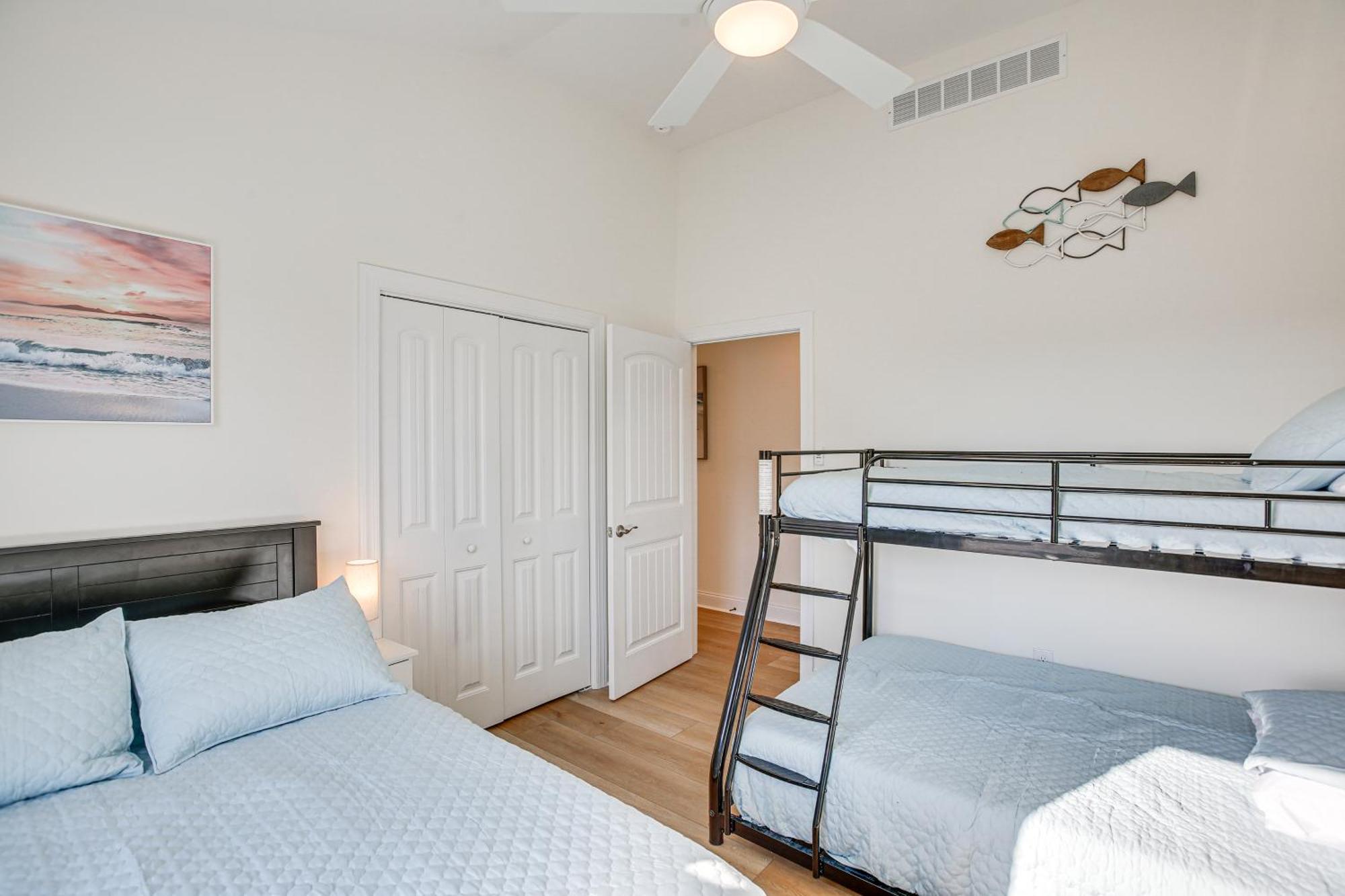Spacious Wildwood Condo Walk To Beach! Dış mekan fotoğraf